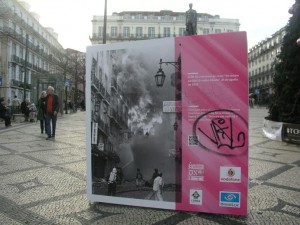 Cartaz Comemorativo - Largo Camões