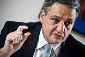 paulo macedo - 01fev15