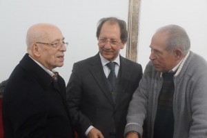 Querubim Lapa, à esquerda