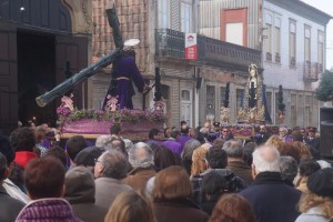 Momento do encontro de Jesus e sua mãe no... Passo do Encontro