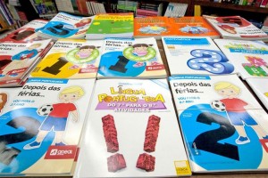livros escolares - oferta - gondiomar 16