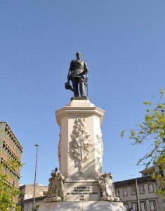 Estátua de D. Pedro V no Porto