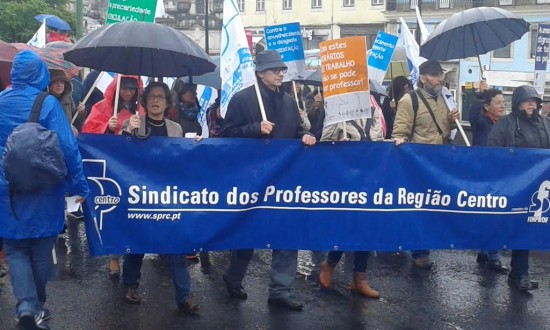 opini - manif 01