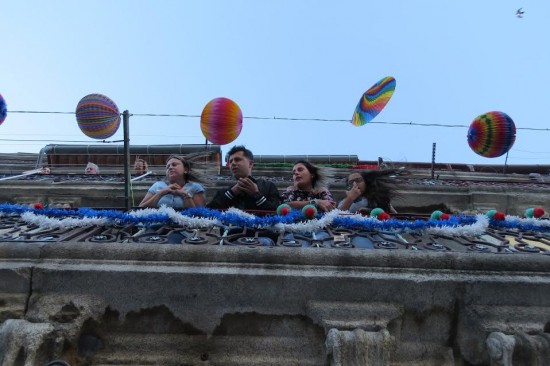 balao sjoao pendurada 17