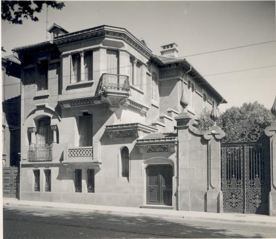 Casa-atelier na Praça do Marquês de Pombal, Porto
