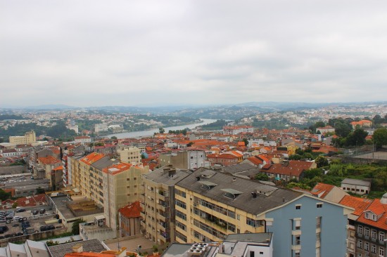 O Douro... "lá em baixo"
