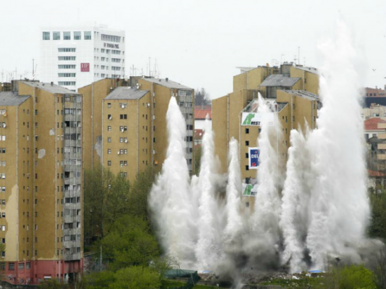 implusao - torre 4 (00)