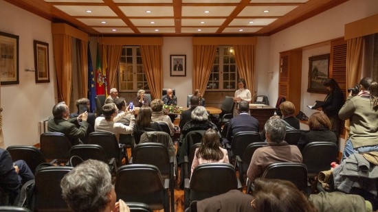 Prémio A. de Almeida(21)