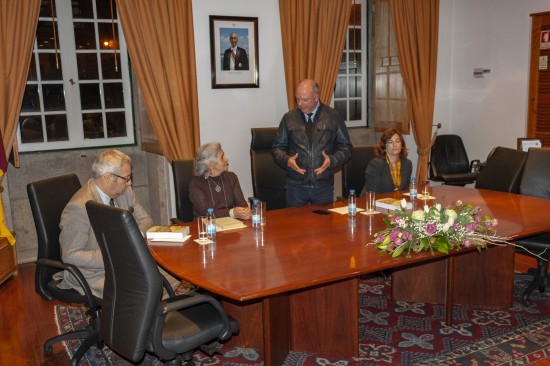 Prémio A. de Almeida(26)